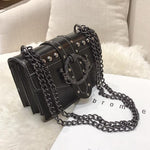 European Fashion Female Square Bag 2018 New Quality PU Leather Women's Designer Handbag Rivet Lock Chain Shoulder Messenger bags