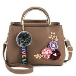 Women Bag Leather Handbag Women Shoulder Bag Tote Flowers Shell Sac A Main Femme Rivets Fur Ball Pendant Luxury Designer Ladies